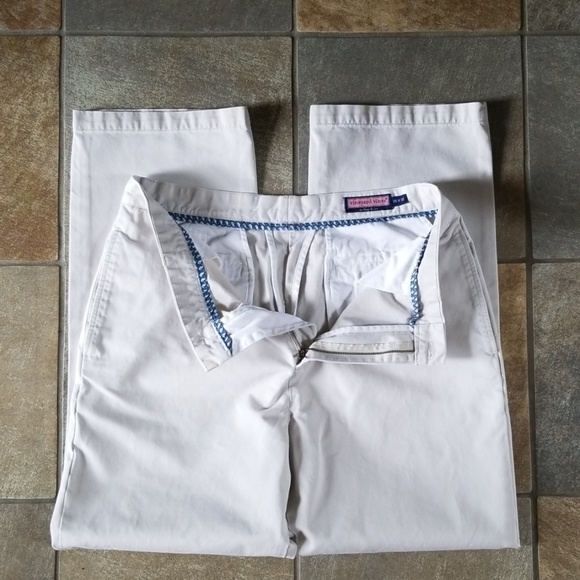 Vineyard Vines Khakis - Picture 4 of 5